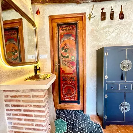 La Pequena Cantonesa Διαμέρισμα Olba