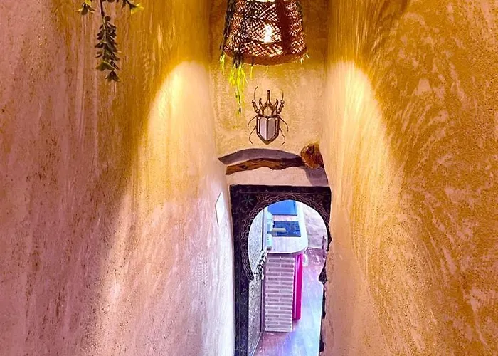 La Pequena Cantonesa *